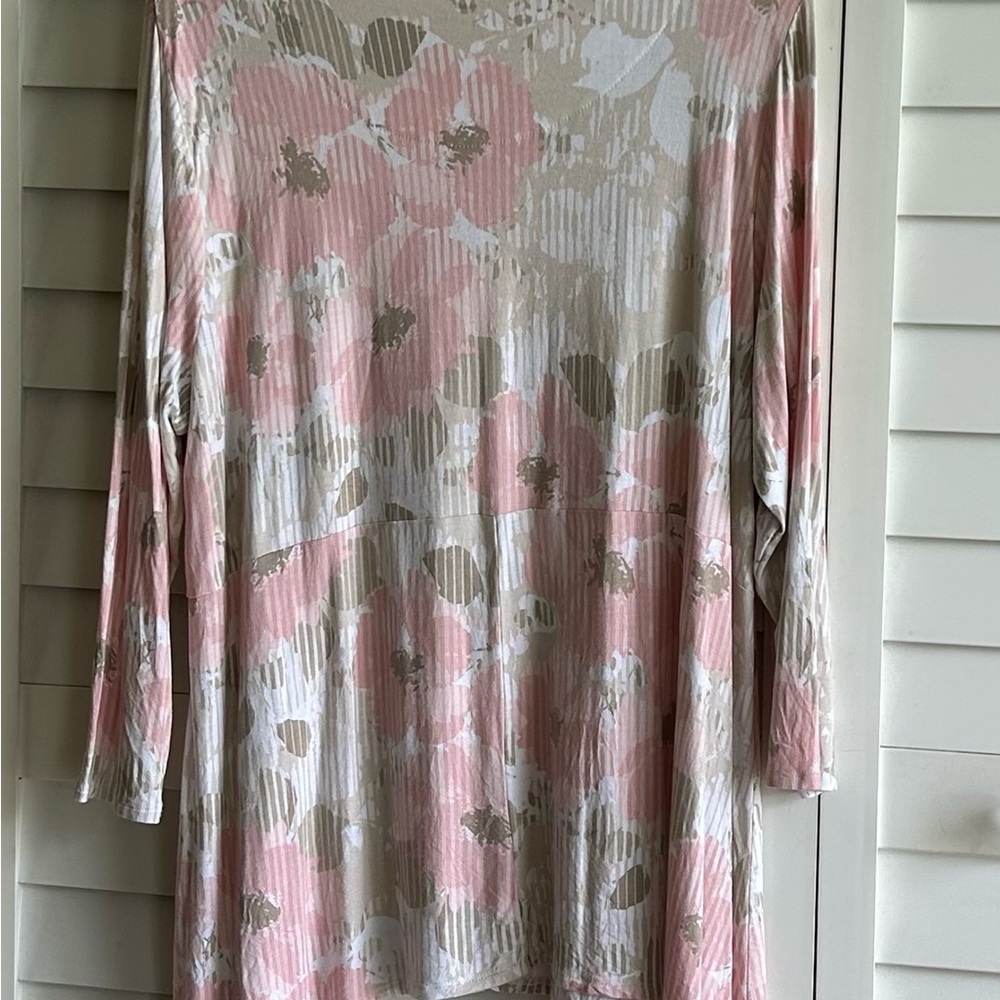 Women’s Ruby Rd. Top - Picture 5 of 5